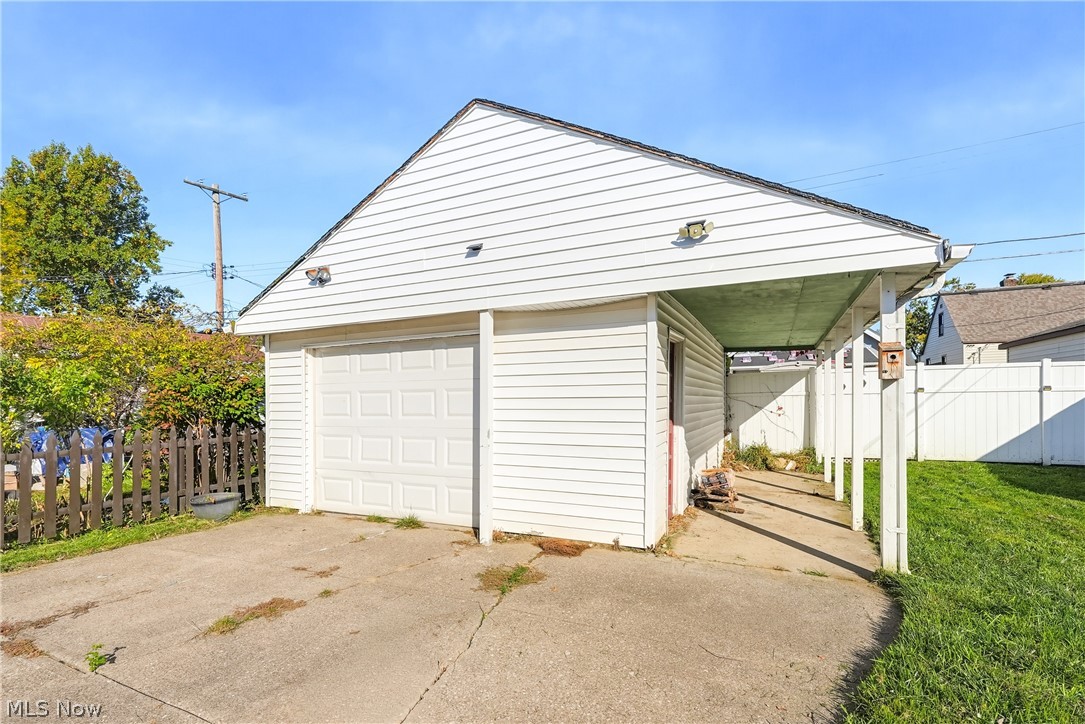 5618 Virginia Avenue Parma OH 44129