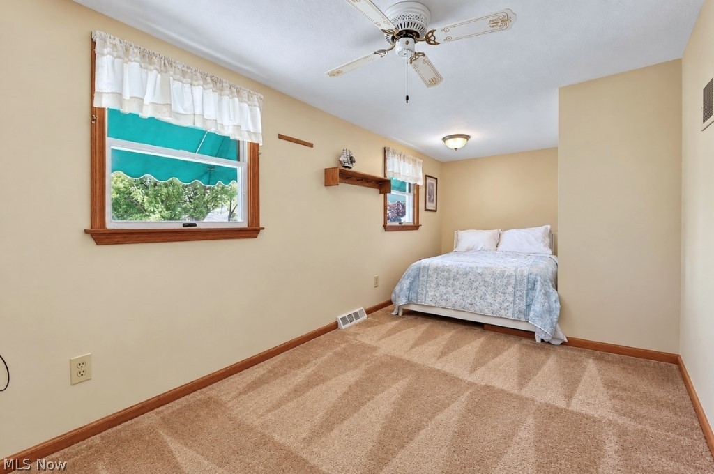 1323 Richmond Road Lyndhurst OH 44124
