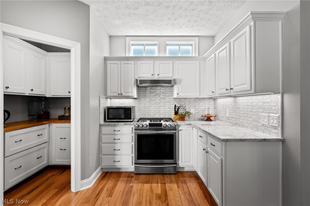 5259 Frederick Street Barberton OH 44203