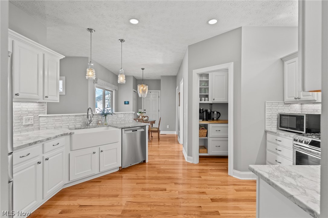 5259 Frederick Street Barberton OH 44203