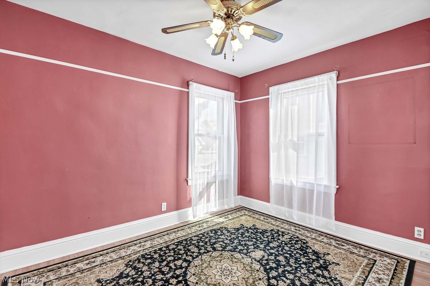 1587 Grace Avenue Lakewood OH 44107