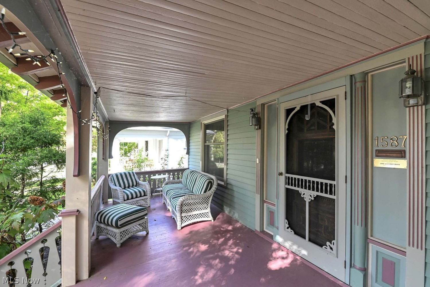 1587 Grace Avenue Lakewood OH 44107
