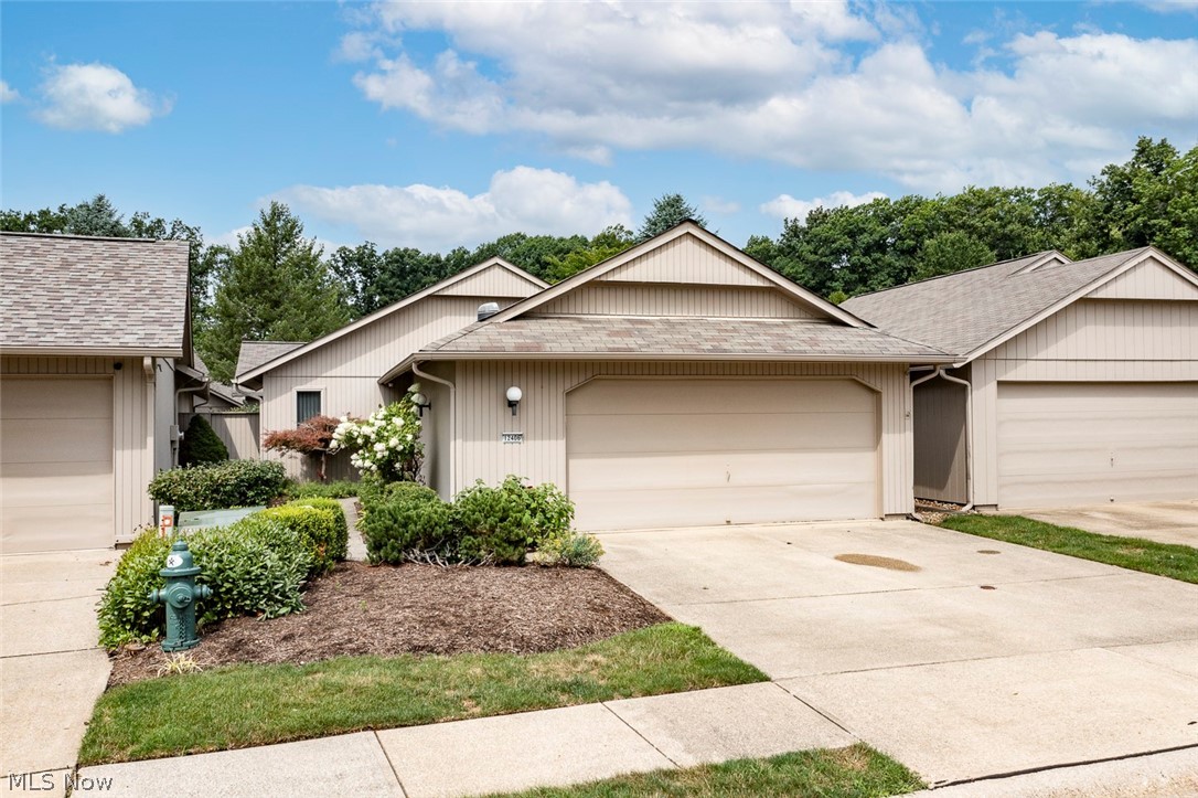 Strongsville OH, 12406 Corinth Court