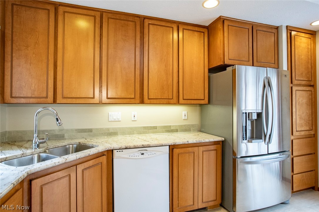 12406 Corinth Court Strongsville OH 44149