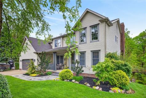 607 Highwood Drive Cuyahoga Falls OH 44223