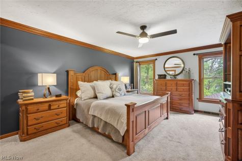607 Highwood Drive Cuyahoga Falls OH 44223
