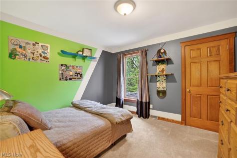 607 Highwood Drive Cuyahoga Falls OH 44223