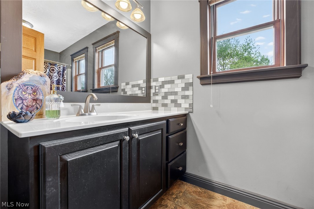 607 Highwood Drive Cuyahoga Falls OH 44223