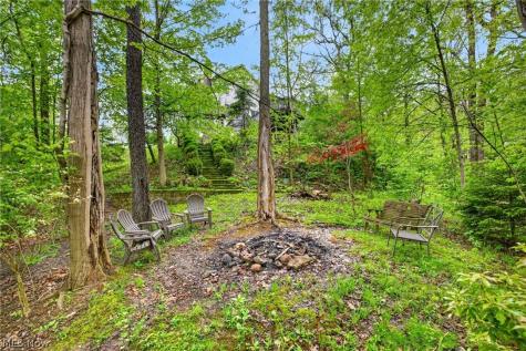 607 Highwood Drive Cuyahoga Falls OH 44223