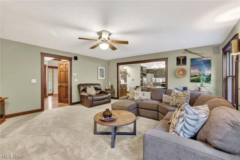 607 Highwood Drive Cuyahoga Falls OH 44223