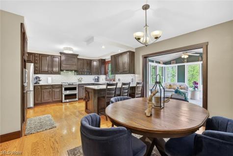 607 Highwood Drive Cuyahoga Falls OH 44223