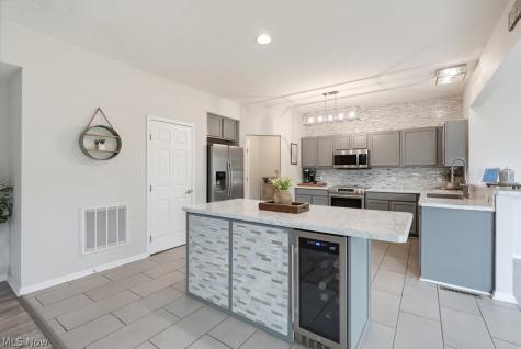 1489 Crescent Drive Streetsboro OH 44241