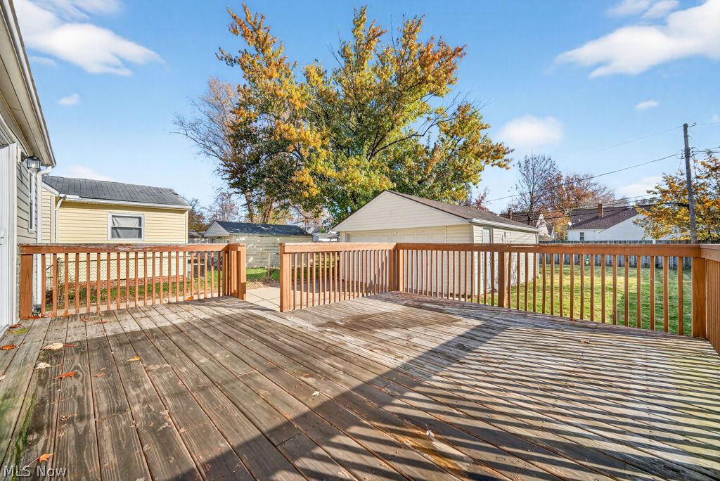 415 Beechwood Drive Willowick OH 44095