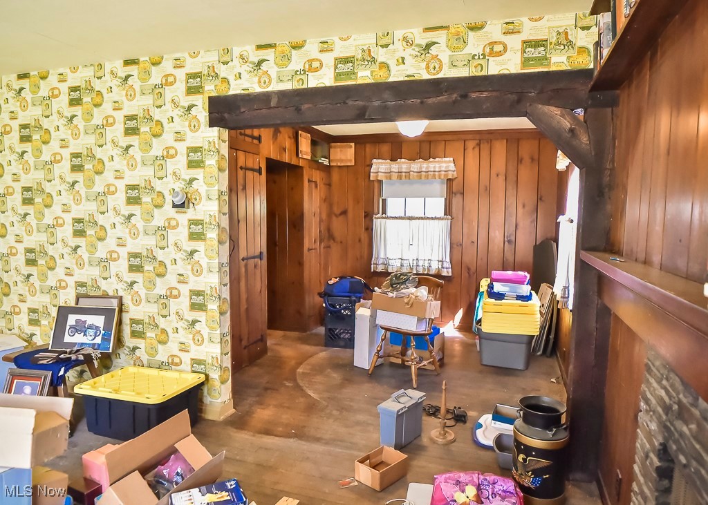 2093 Newcome Street Richmond Heights OH 44143