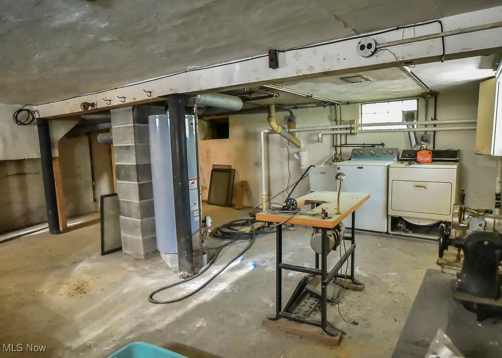 2093 Newcome Street Richmond Heights OH 44143