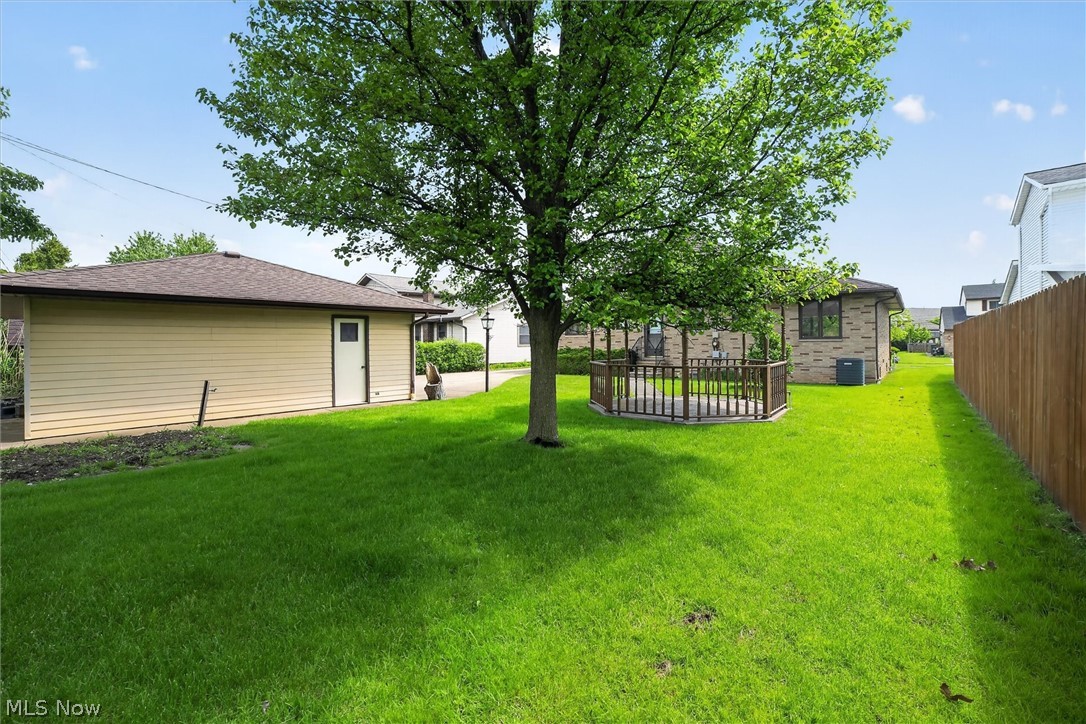 4746 Elizabeth Lane Brooklyn OH 44144