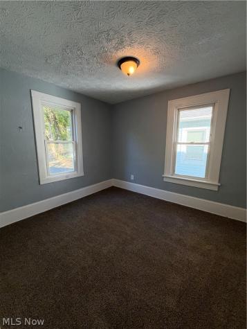 193 Charles Street Akron OH 44304