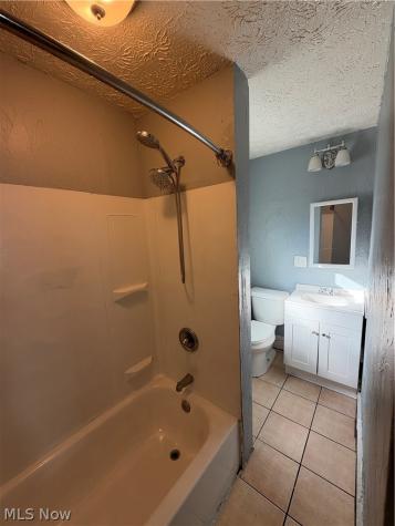 193 Charles Street Akron OH 44304