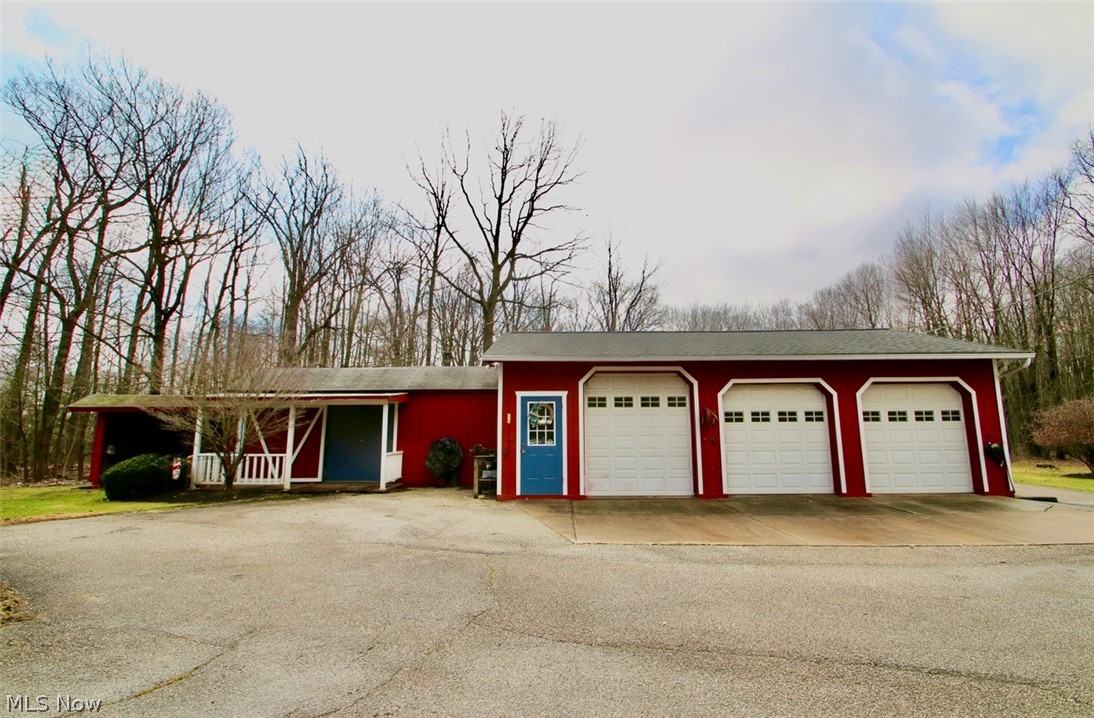 37082 Beech Hills Drive Willoughby Hills OH 44094