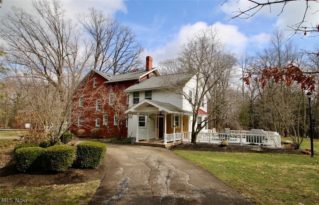 37082 Beech Hills Drive Willoughby Hills OH 44094