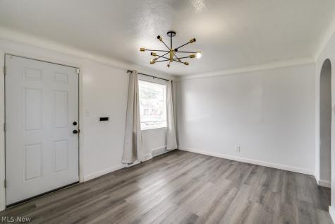 13020 Bellaire Road Cleveland OH 44135