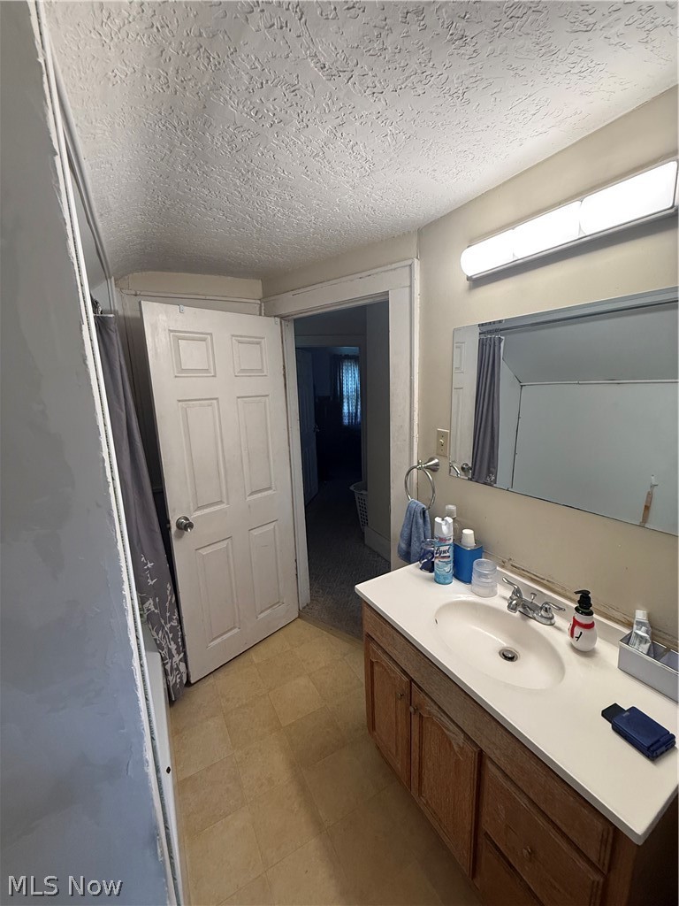 1880 Maurice Street Cuyahoga Falls OH 44221