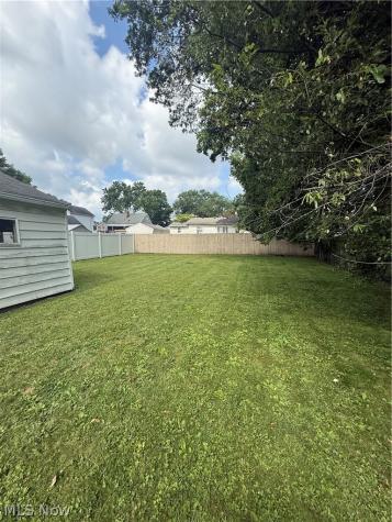 1880 Maurice Street Cuyahoga Falls OH 44221