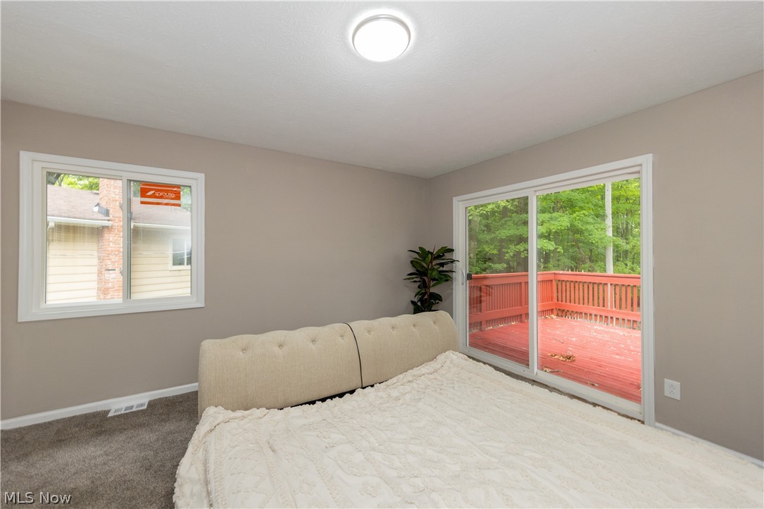 41 South Circle Bedford OH 44146
