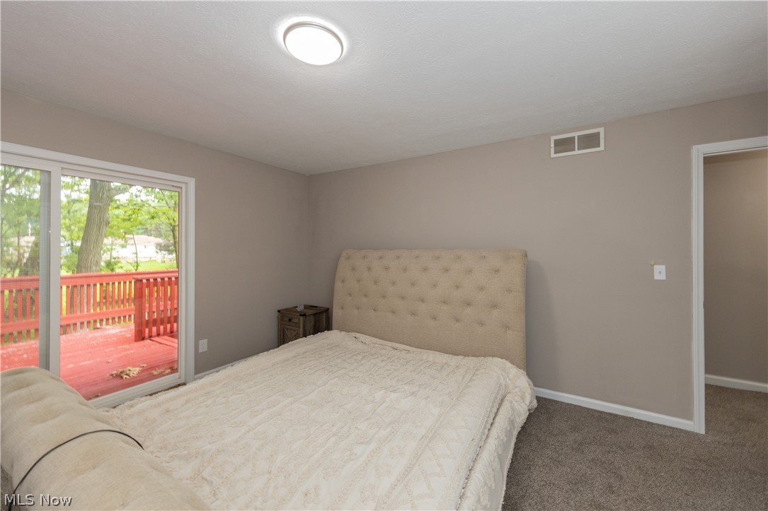 41 South Circle Bedford OH 44146