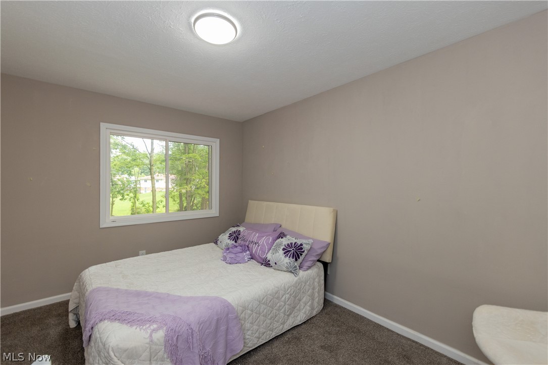 41 South Circle Bedford OH 44146