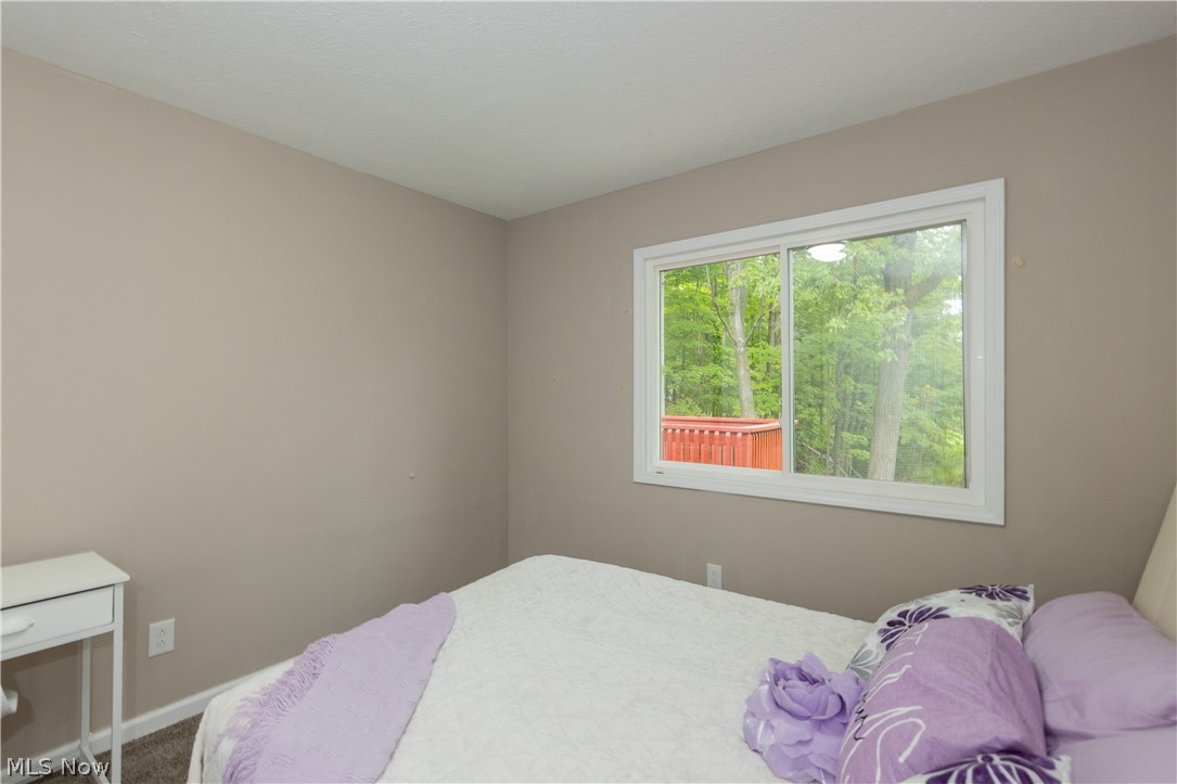 41 South Circle Bedford OH 44146