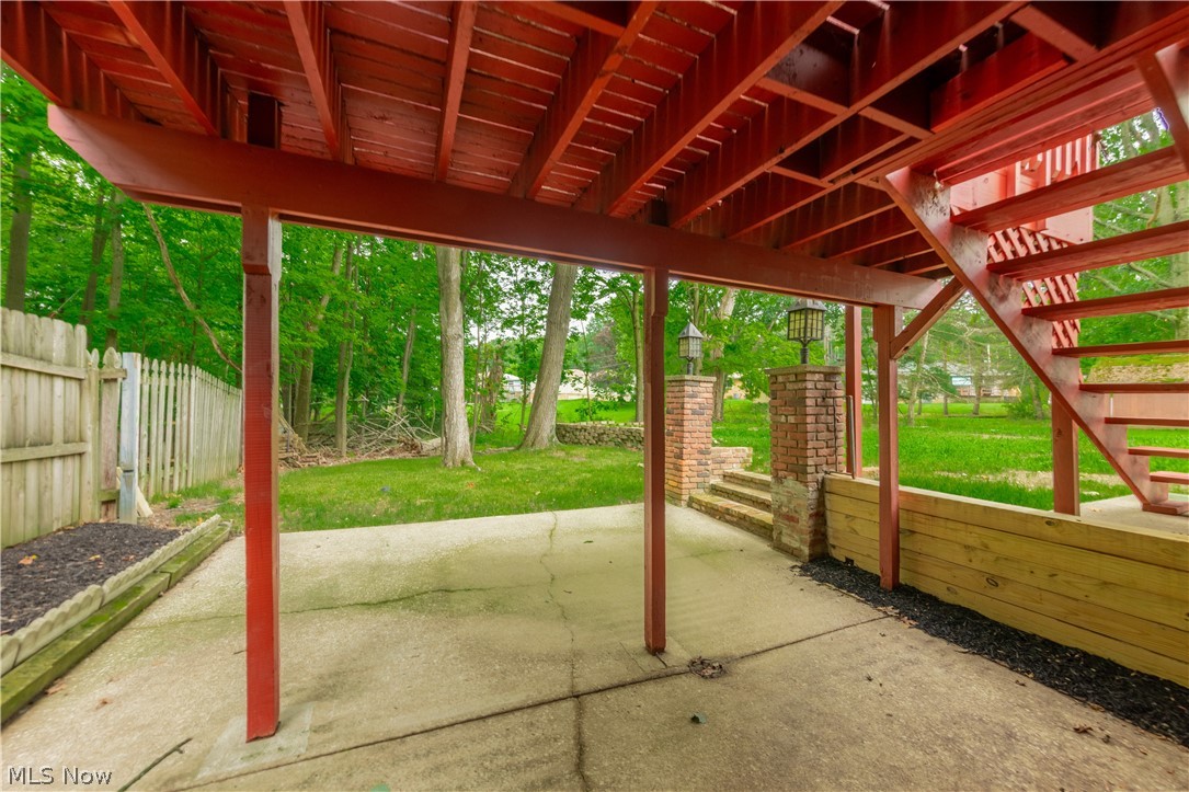 41 South Circle Bedford OH 44146