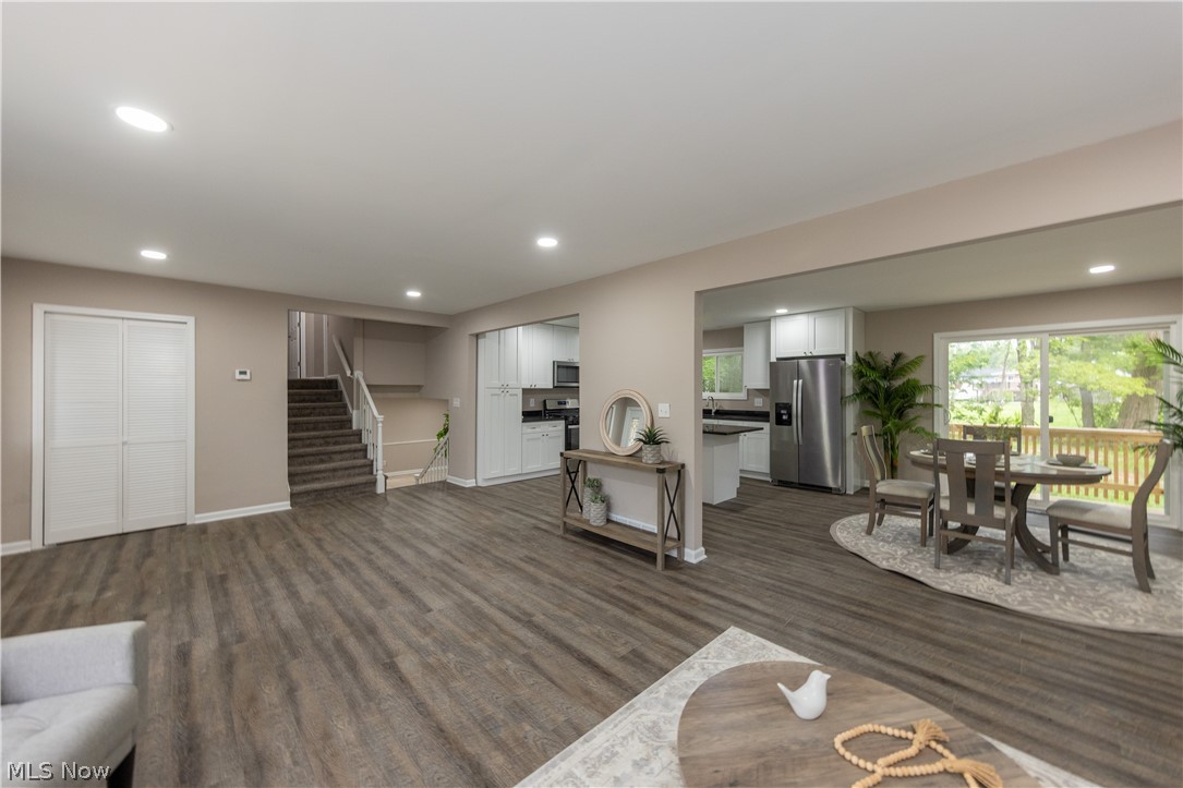 41 South Circle Bedford OH 44146