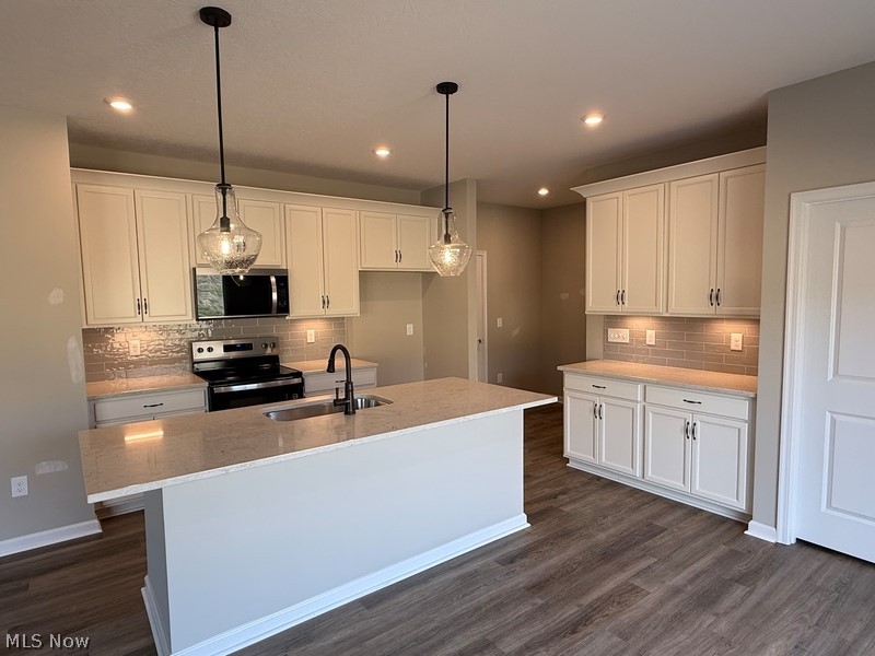 3639 Great Windsor Lane Uniontown OH 44685