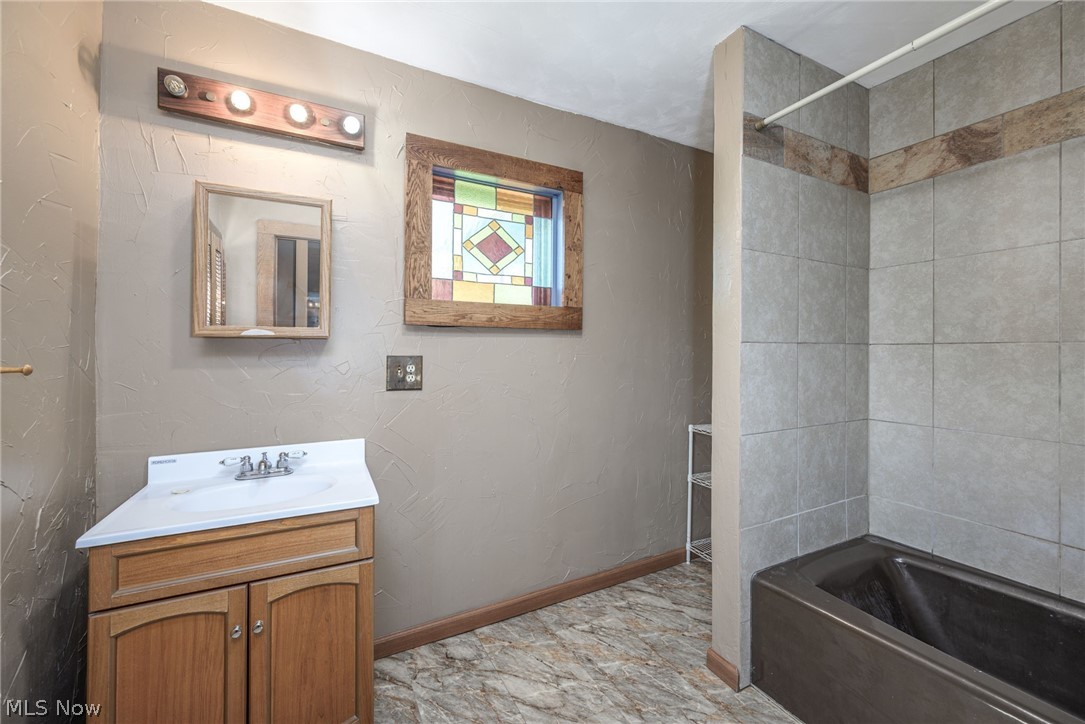 1477 Mogadore Road Kent OH 44240
