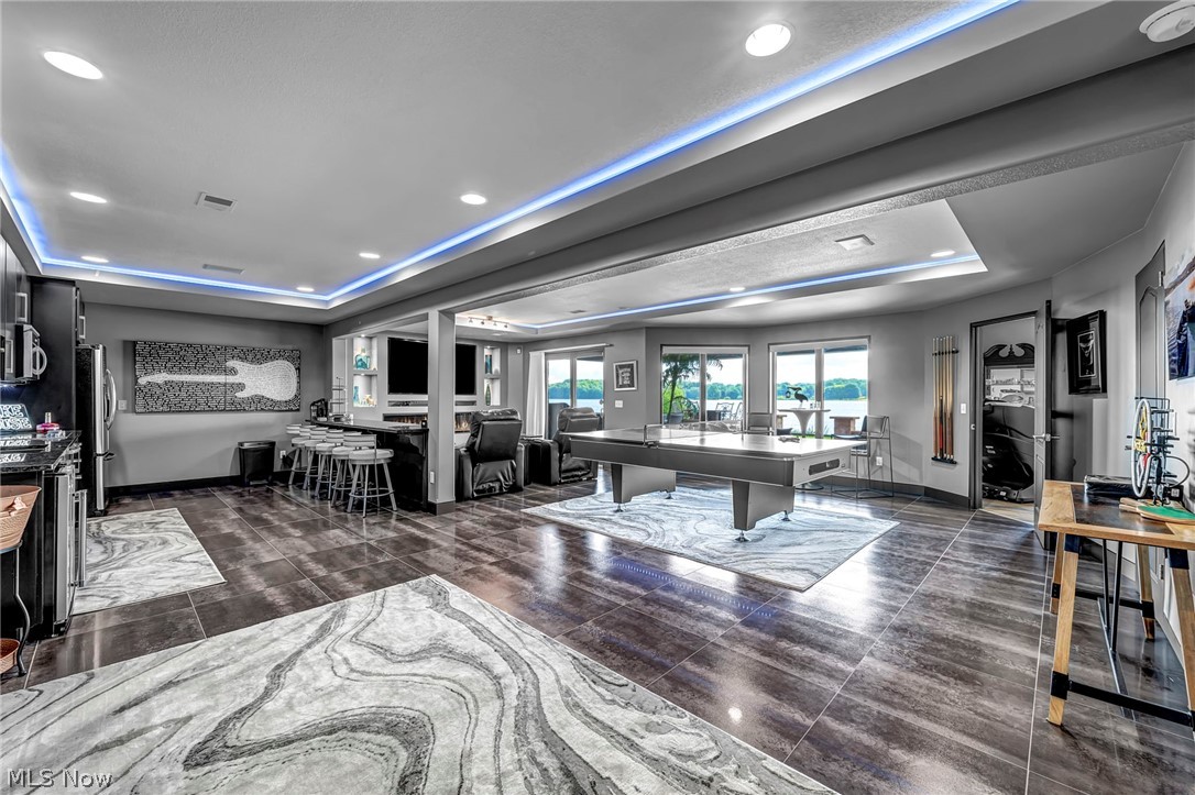 1004 Waters Edge Drive Columbiana OH 44408