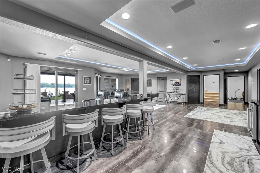 1004 Waters Edge Drive Columbiana OH 44408