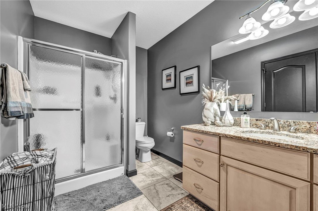 1004 Waters Edge Drive Columbiana OH 44408