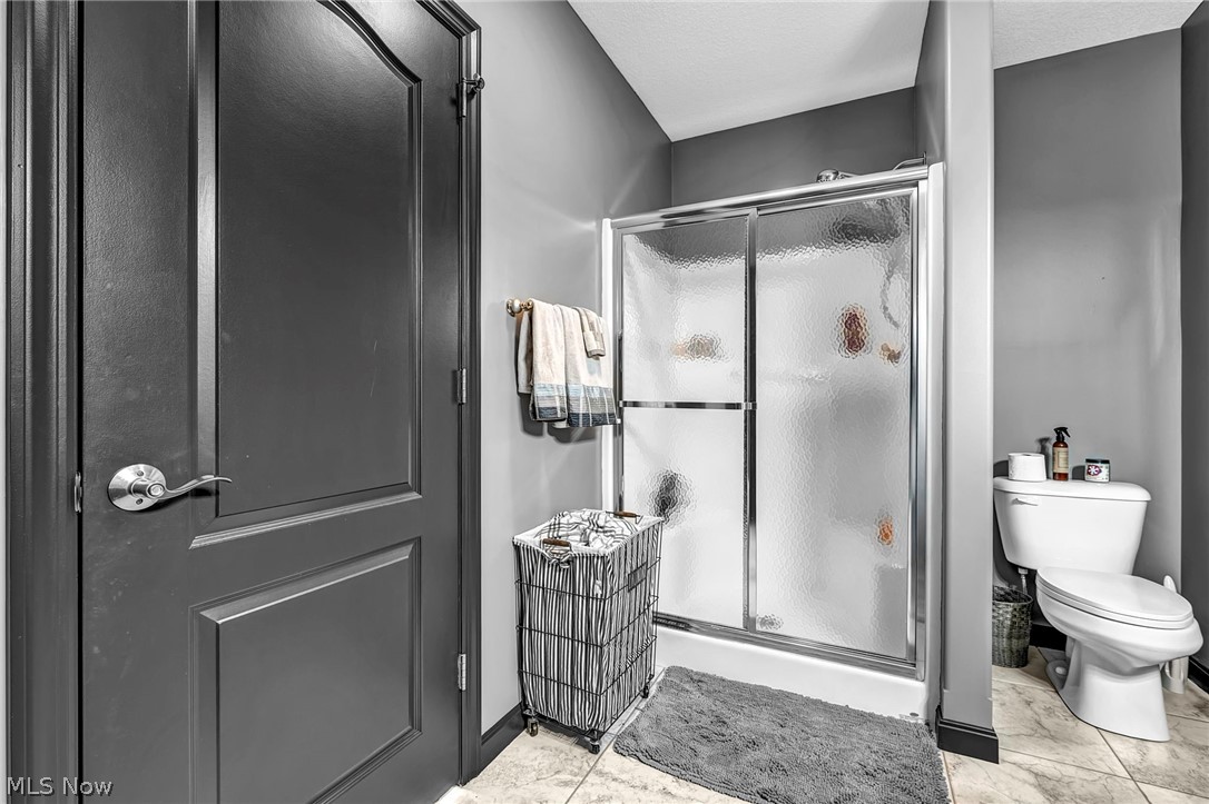 1004 Waters Edge Drive Columbiana OH 44408
