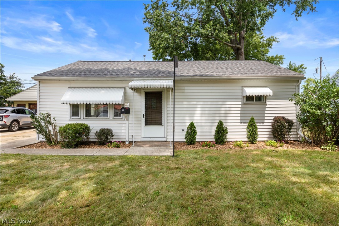 2905 Riverview Lane Lorain OH 44055