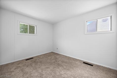 2905 Riverview Lane Lorain OH 44055