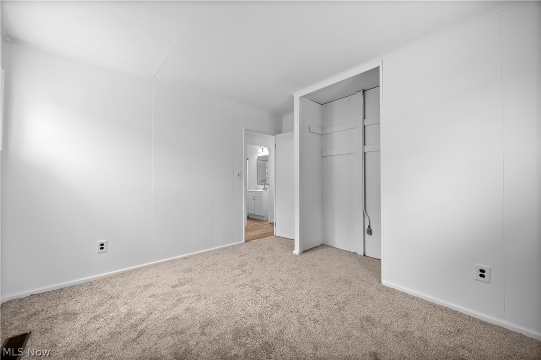 2905 Riverview Lane Lorain OH 44055