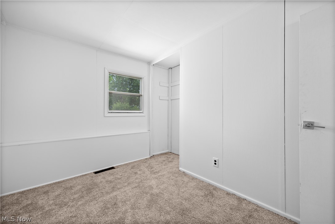2905 Riverview Lane Lorain OH 44055