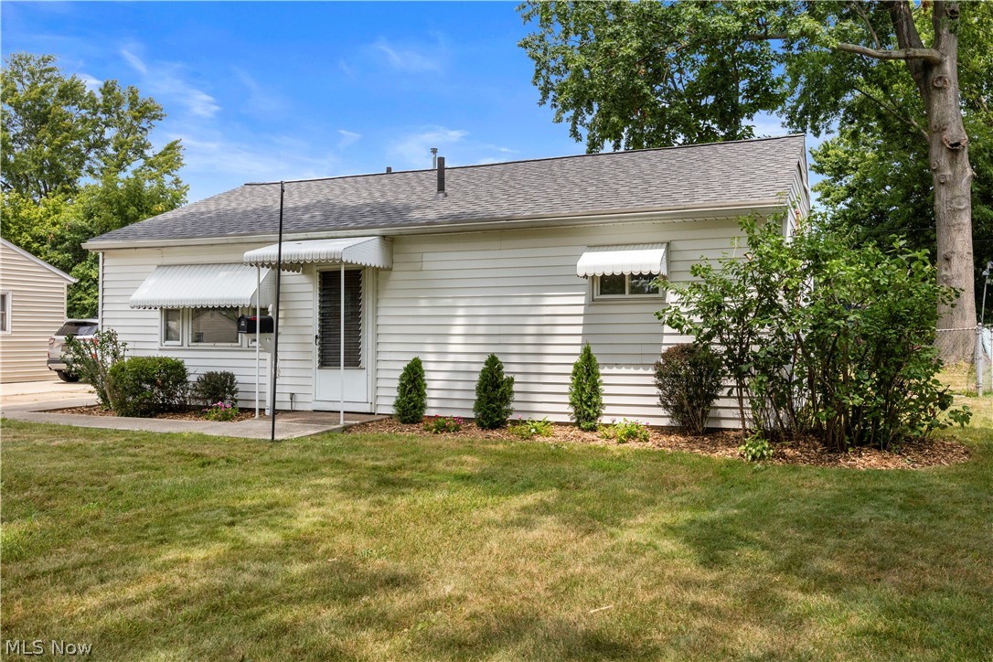 2905 Riverview Lane Lorain OH 44055