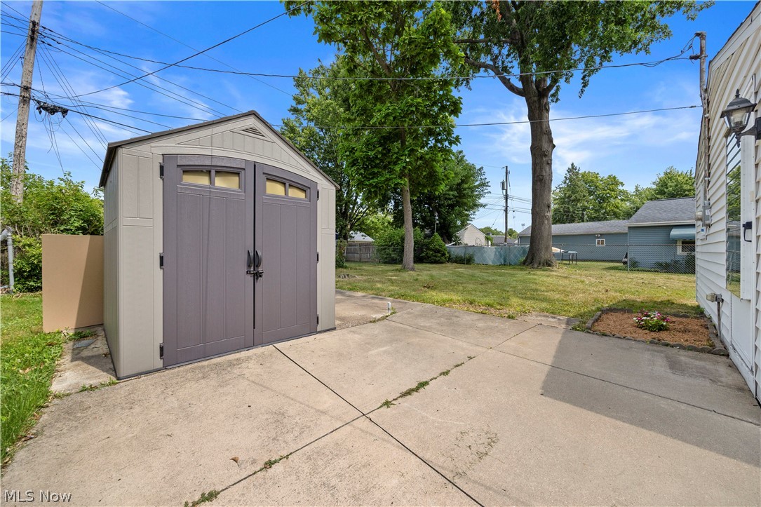 2905 Riverview Lane Lorain OH 44055