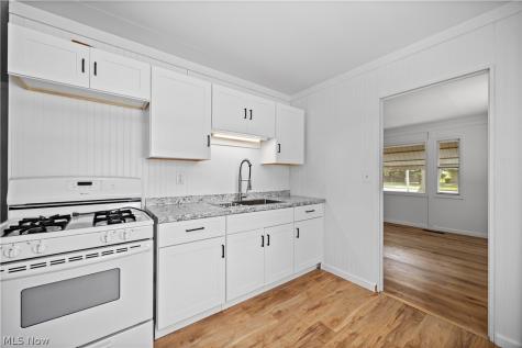 2905 Riverview Lane Lorain OH 44055