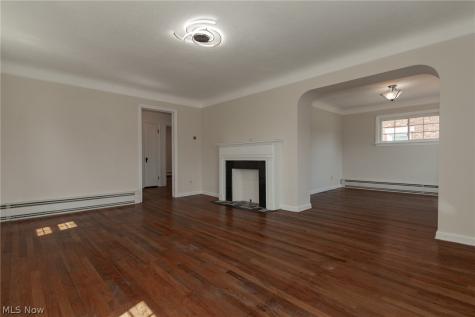 4038 W 140th Street Cleveland OH 44135