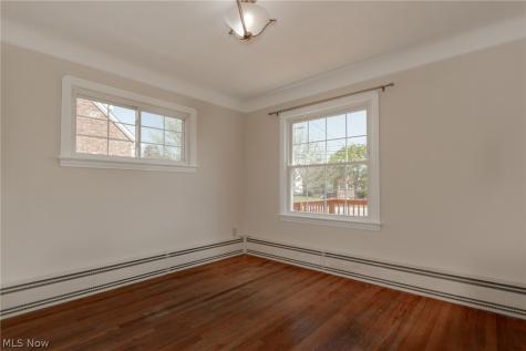 4038 W 140th Street Cleveland OH 44135