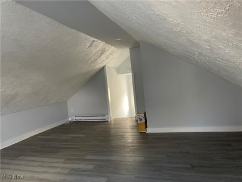 3377 Lownesdale Road Cleveland OH 44112