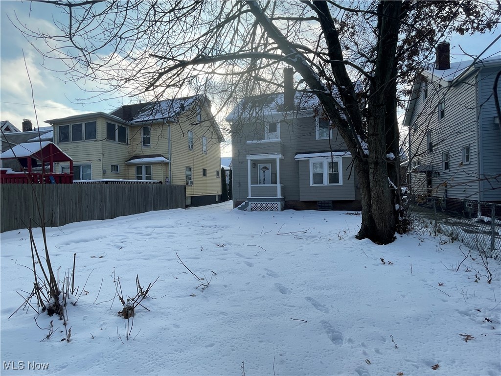3377 Lownesdale Road Cleveland OH 44112